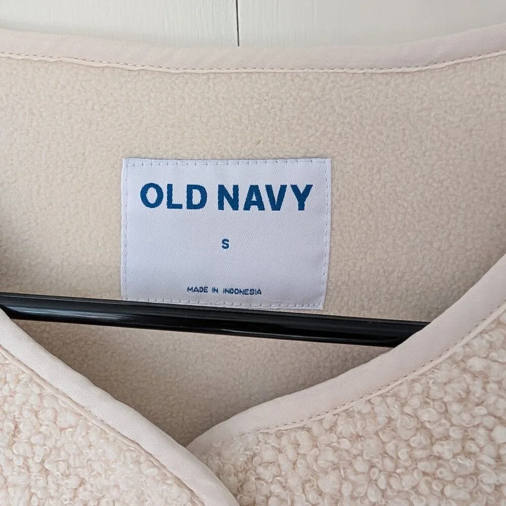 Women's Old Navy Faux Sherpa Sweater Jacket, Size Small - Picture 2 of 5